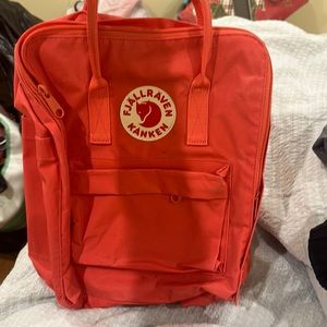 Fjallraven kanken backpack